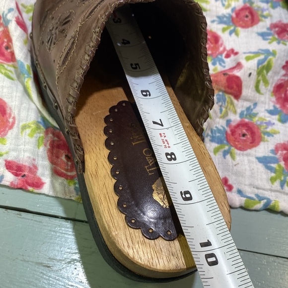 🤎🤎-Two lips- Mules/clogs-🤎🤎 - Picture 7 of 11